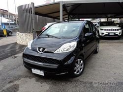 Nero Usata 2010 Peugeot 107 Due volumi | 3500 € (Buon prezzo)