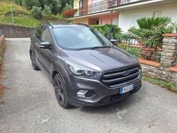 Usata 2018 Ford Kuga ST-Line SUV | 16.500 € (Molto cara)