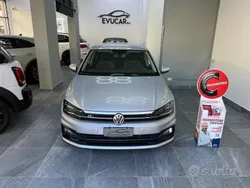 Grigio Usata 2019 VW Polo R-line Tre volumi | 15.900 € (Buon prezzo)