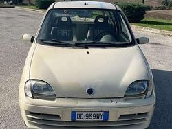 Giallo Usata 2006 Fiat 600 Anniversary Due volumi | 2000 € (Buon prezzo)