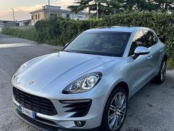 Usata 2015 Porsche Macan SUV | 31.900 € (Cara)
