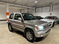 Argento Usata 2003 Mitsubishi Pajero SUV | 7990 € (Buon prezzo)