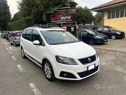 Bianco metallizzato Usata 2011 Seat Alhambra Reference Monovolume | 7500 € (Molto cara)