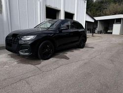 Usata 2022 Audi Q5 Business SUV | 43.990 € (Cara)
