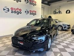 Nero mythos Usata 2025 Audi A3 Advanced Tre volumi | 29.990 € (Buon prezzo)