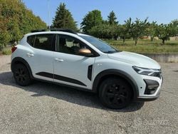 Bianco Usata 2024 Dacia Sandero Extreme Tre volumi | 14.900 € (Buon prezzo)