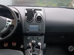Grigio Usata 2010 Nissan Qashqai SUV | 4000 € (Ottimo prezzo)