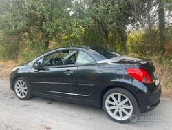 Nero Usata 2008 Peugeot 207 CC Cabrio | 4400 €