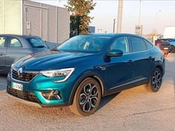 Blu metallizzato Usata 2022 Renault Arkana Intens SUV | 19.600 € (Buon prezzo)