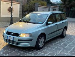 Grigio Usata 2004 Fiat Stilo Tre volumi | 650 € (Super prezzo)