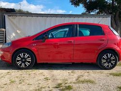 Usata 2015 Fiat Grande Punto Young Due volumi | 8300 €