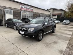 Grigio Usata 2017 Dacia Duster Station wagon | 9500 € (Buon prezzo)