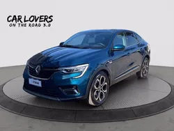 Blu scuro Usata 2022 Renault Arkana Techno SUV | 19.992 € (Ottimo prezzo)