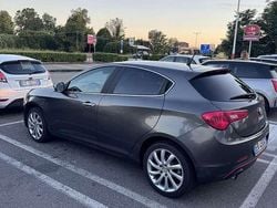 Usata 2013 Alfa Romeo Giulietta Distinctive Due volumi | 5500 € (Super prezzo)