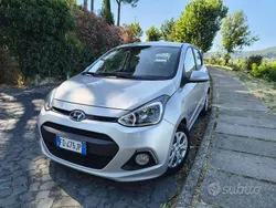Usata 2016 Hyundai i10 Due volumi | 7950 € (Ottimo prezzo)