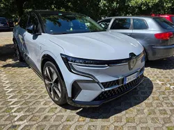 Usata 2023 Renault Mégane Techno Tre volumi | 26.499 € (Ottimo prezzo)