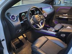 Bianco Usata 2021 Mercedes 200 Due volumi | 38.000 €