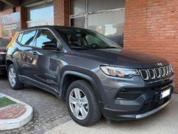 Grigio Usata 2025 Jeep Compass Altitude SUV | 26.990 € (Buon prezzo)
