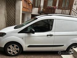 Bianco Usata 2023 Ford T Furgone | 15.500 €