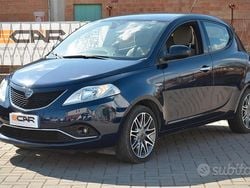Blu notte Usata 2016 Lancia Ypsilon Gold Due volumi | 8490 € (Buon prezzo)