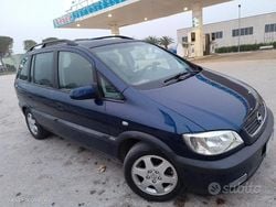 Nero Usata 1999 Opel Zafira Monovolume | 2000 €