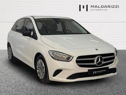 Bianco polare Usata 2021 Mercedes B180 Executive Monovolume | 19.900 € (Buon prezzo)