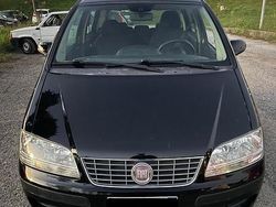 Nero Usata 2011 Fiat Idea Active Monovolume | 4200 €