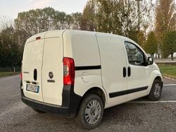 Bianco Usata 2018 Fiat Fiorino Furgone | 7800 € (Buon prezzo)