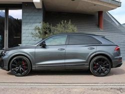 Grigio Nuova 2025 Audi Q8 Ambiente SUV | 92.900 € (Buon prezzo)