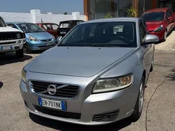 Grigio Usata 2012 Volvo V50 R-Design Station wagon | 3300 € (Buon prezzo)