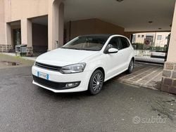 Bianco Usata 2010 VW Polo Comfortline Tre volumi | 4999 € (Buon prezzo)