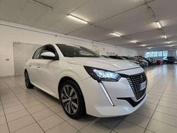 Bianco Usata 2020 Peugeot 208 Active Due volumi | 10.900 € (Buon prezzo)