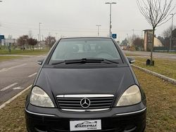 Nero Usata 2004 Mercedes A160 Due volumi | 1900 €