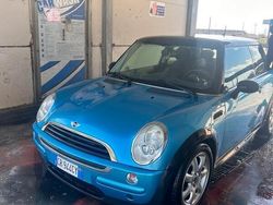 Usata 2006 Mini Cooper Due volumi | 3000 € (Ottimo prezzo)