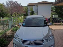Usata 2011 Toyota RAV4 SUV | 7500 € (Buon prezzo)