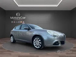 Grigio Usata 2011 Alfa Romeo Giulietta Progression Due volumi | 5000 € (Super prezzo)