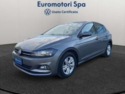 Grigio Usata 2018 VW Polo Comfortline Tre volumi | 11.900 € (Buon prezzo)