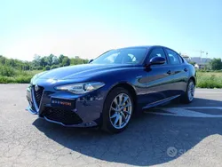 Blu/azzurro Usata 2019 Alfa Romeo Giulia Veloce Tre volumi | 29.500 € (Ottimo prezzo)