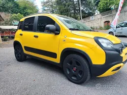 Giallo Usata 2019 Fiat Panda Cross Cross Due volumi | 8999 € (Ottimo prezzo)