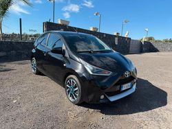 Nero Usata 2020 Toyota Aygo Due volumi | 7990 € (Buon prezzo)
