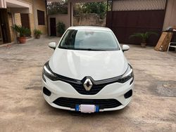 Bianco Usata 2021 Renault Clio V Business Tre volumi | 11.300 € (Ottimo prezzo)