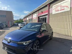 Blu Usata 2024 VW Golf VIII R-line Tre volumi | 28.890 € (Buon prezzo)