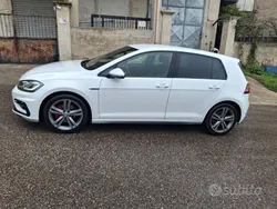 Usata 2019 VW Golf VII R-line Tre volumi | 20.500 € (Buon prezzo)