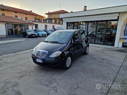 Marrone Usata 2004 Lancia Musa Monovolume | 4290 € (Molto cara)