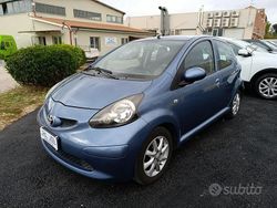 Blu Usata 2009 Toyota Aygo Sol Due volumi | 3500 € (Ottimo prezzo)