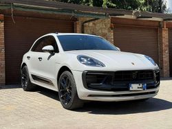 Bianco Usata 2022 Porsche Macan SUV | 81.990 € (Buon prezzo)