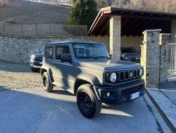 Grigio islanda Usata 2021 Suzuki Jimny SUV | 27.500 € (Ottimo prezzo)