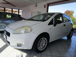 Bianco Usata 2010 Fiat Grande Punto Due volumi | 2500 € (Buon prezzo)