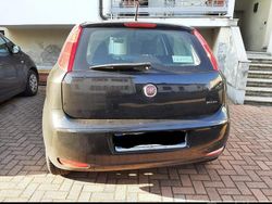Nero Usata 2018 Fiat Grande Punto Due volumi | 7000 € (Cara)