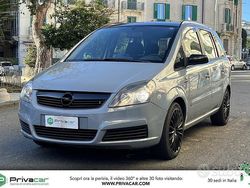 Grigio Usata 2006 Opel Zafira Cosmo Monovolume | 3900 € (Molto cara)